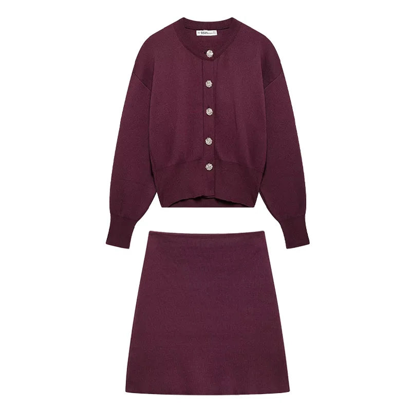 Zweiteiler Damen – Retro Strickjacke & Minirock im Slim Fit